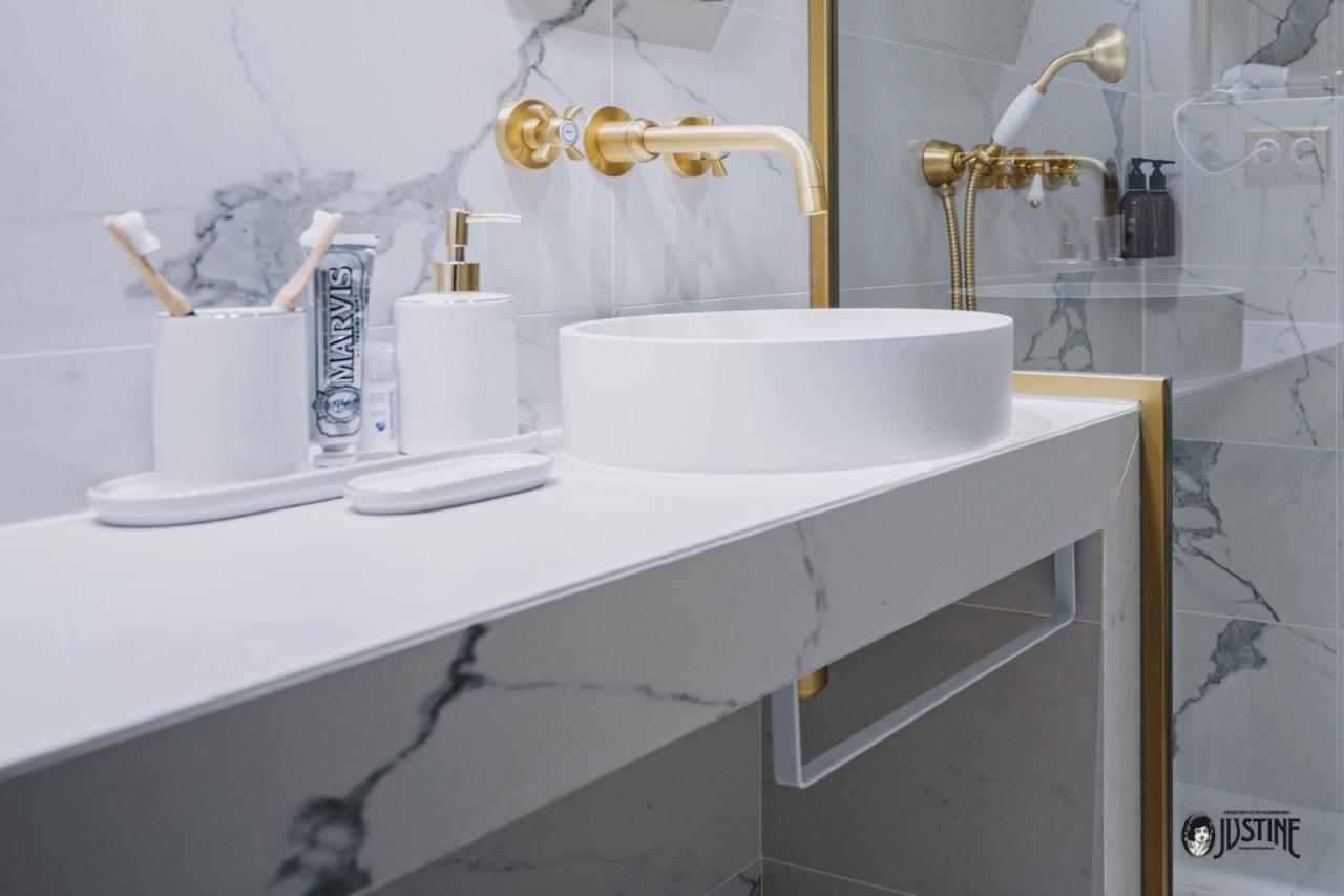 Suite Kintsugi By Justine Apartments Apartamento Turistico En Madrid Rio Exteriér fotografie